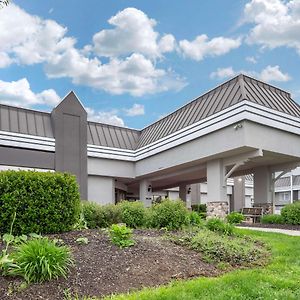 Clarion Hotel And Conference Center Harrisburg West Нью-Камберленд Exterior photo