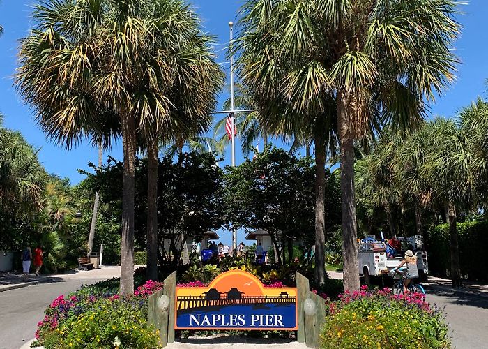 Naples Pier photo