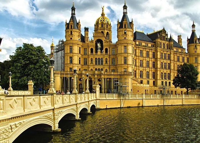 Castle Schwerin Man Made Schwerin Palace HD Wallpaper photo