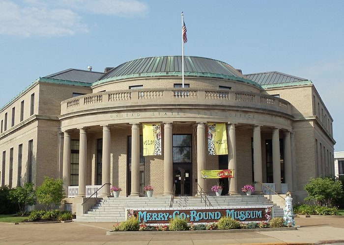 Merry-GO-Round Museum Merry-Go-Round Museum | ThemeParkFanatic photo