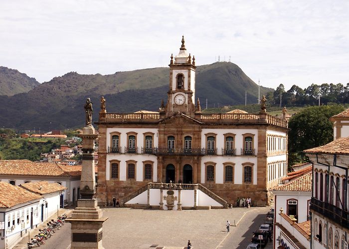 Praça Tiradentes Inconfidentes serão sepultados no Panteão, em Ouro Preto ... photo