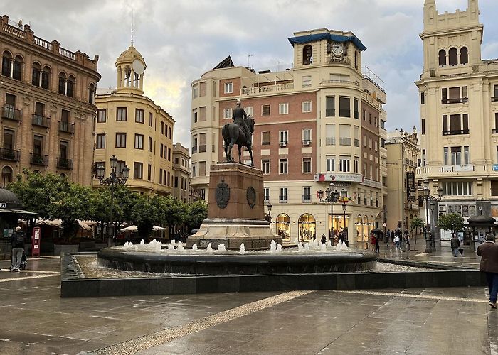 Plaza de las Tendillas Extreme Heatwave Hits Spain and Portugal photo