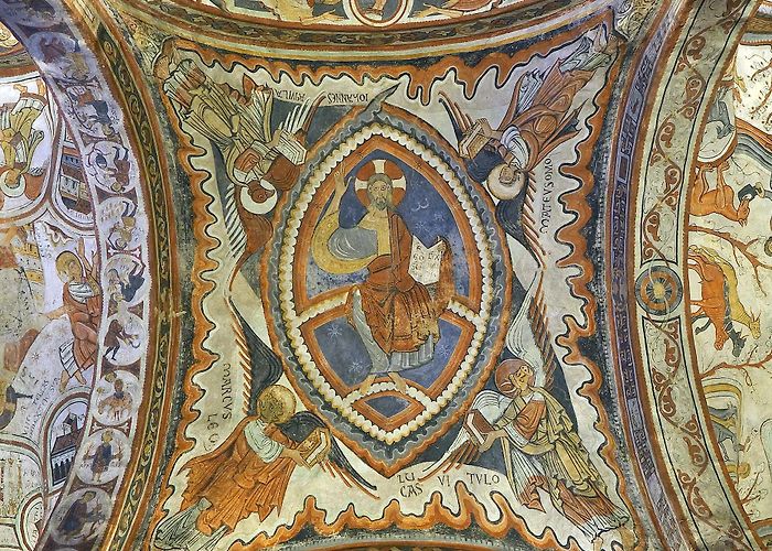 San Isidoro Church San Isidoro Royal Collegiate Church - León: Information, rates ... photo