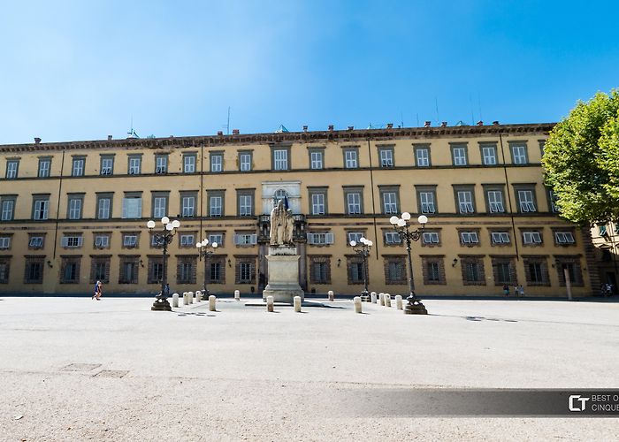 Piazza Napoleone Lucca. Piazza Napoleone photo