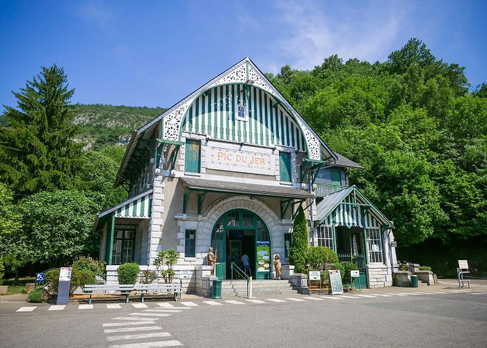 Funiculaire du Pic du Jer Funiculaire du Pic du Jer - Little Tourist train rides in Lourdes ... photo