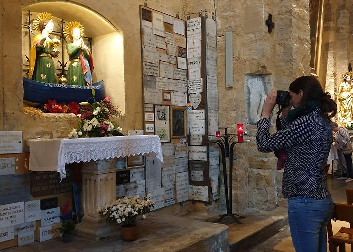 Le Camargue Les Saintes-Maries-de-la-Mer | Villes Sanctuaires en France photo