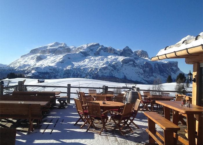 7 La Brancia La Brancia hut photo