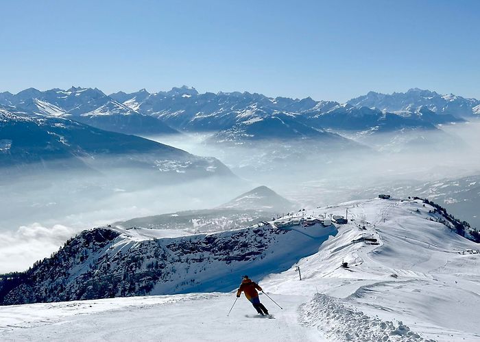 Montana-Cry d'Er Crans Montana ski review photo