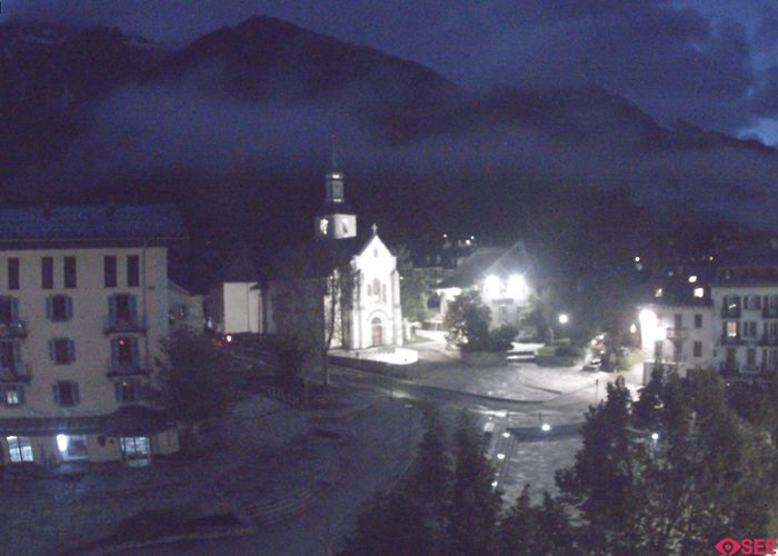 Planpraz - Le Brevent Ski Lift Tourist Office webcam, Chamonix photo