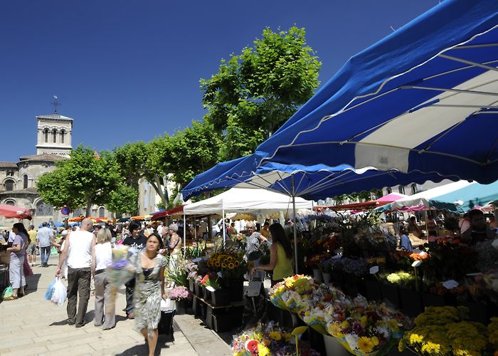 Valence Town Hall The most beautiful markets near Valence and Romans photo