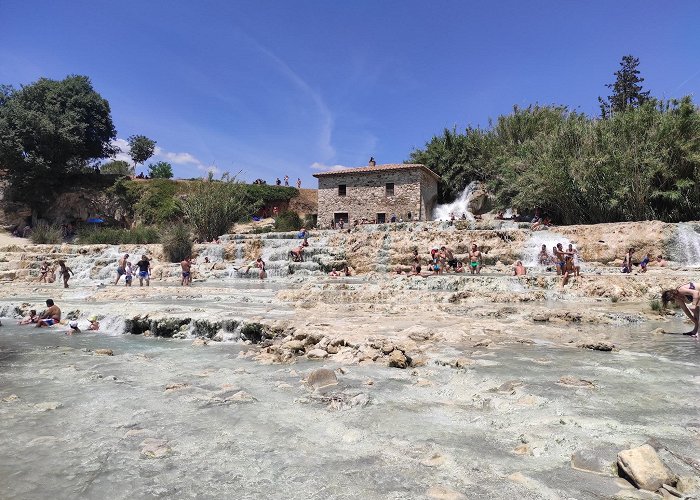 Saturnia photo