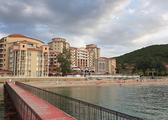 Elenite photo