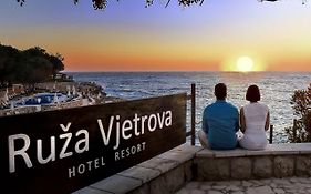 Ruza Vjetrova - Wind Rose Hotel Resort Добра Вода Exterior photo