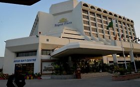 Regent Plaza Hotel & Convention Center Карачі Exterior photo