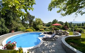 Вілла Old Oak House With Pool Marusevec Exterior photo