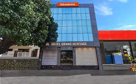 Fabhotel Grand Heritage - Nr Bkc Мумбаї Exterior photo