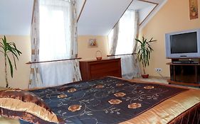 Ekaterininskaya Apartments Одеса Room photo