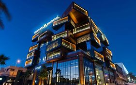 Waw Hotel Suites King Abdullah District Ер-Ріяд Exterior photo
