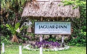 Hotel Jaguar Inn Пуерто-Барріос Exterior photo