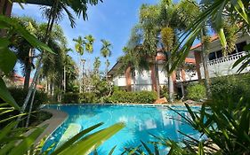 Thara Cholapruek Resort - Sha Extra Plus Накхон-Найок Exterior photo