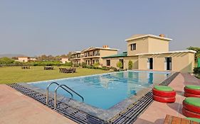 Treebo Kaira Resort With Pool View, 5 Km From Jim Corbett Jungle Safari Рамнаґар Exterior photo