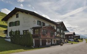 Готель Gasthaus Bellawiese Saint Antonien Exterior photo