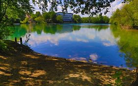 Apartment Green Lagoon Біхач Exterior photo