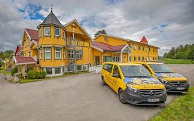 Gardermoen Hotel Bed & Breakfast Exterior photo