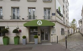 Готель Campanile Paris 14 - Maine Montparnasse Exterior photo