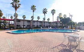 Готель Ramada By Wyndham Davenport Orlando South Exterior photo