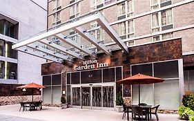 Hilton Garden Inn West 35Th Street Нью-Йорк Exterior photo