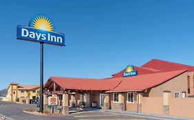 Days Inn By Wyndham Грантс Exterior photo