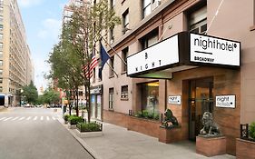 Night Hotel Broadway Нью-Йорк Exterior photo
