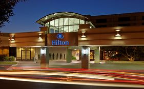 Готель Hilton Raleigh North Hills Exterior photo