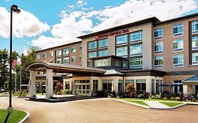 Hilton Garden Inn Lenox Піттсфілд Exterior photo