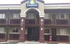 Days Inn By Wyndham Гот-Спрінґс Exterior photo