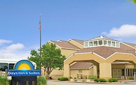 Days Inn By Wyndham St. Louis/Westport Mo Меріленд-Гайтс Exterior photo