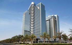 Готель Pearl Rotana Capital Centre Абу-Дабі Exterior photo