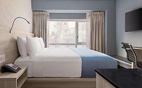 Готель Wingate By Wyndham New York Midtown South/5Th Ave Exterior photo