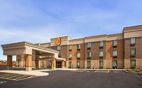 Готель Super 8 By Wyndham St. Louis North Exterior photo