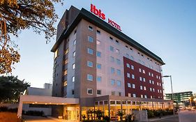 Готель Ibis Canoas Shopping Exterior photo