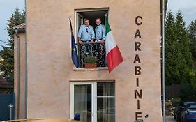 Готель Casa Dei Carabinieri Merchweiler Exterior photo