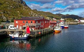 Готель Fish Factory -The Real Lofoten Experience Баллстад Exterior photo