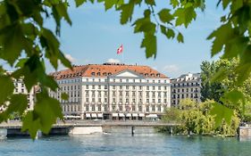 Four Seasons Hotel Des Bergues Женева Exterior photo