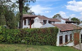 Вілла Amplia Casa Antigua Guatemala Con Pergola Y Jardin Exterior photo