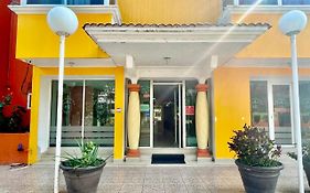 Oyo Hotel Puerto Real Коацакоалькос Exterior photo