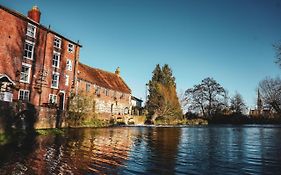 Готель The Old Mill Солсбері Exterior photo