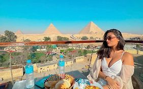 Sahara Pyramids Inn Каїр Exterior photo