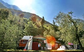 Camping Alpino - Nature Village Мальчезіне Exterior photo