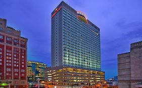 Crowne Plaza Kansas City Downtown, An Ihg Hotel Exterior photo